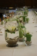 Tischschmuck mit Seerosen